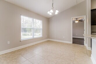 2129 Angel Fish Loop in Leesburg, FL - Building Photo - Building Photo