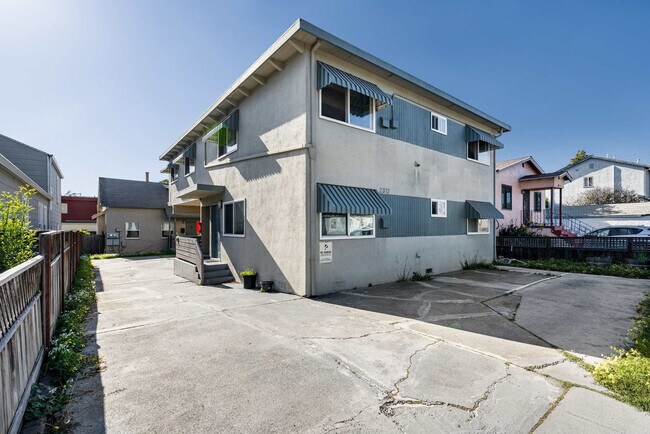 2312 Bonar St in Berkeley, CA - Foto de edificio - Building Photo