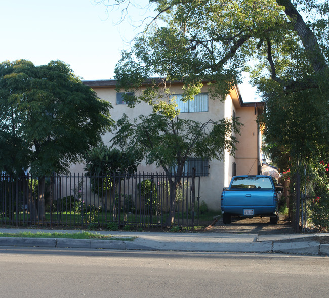 135 E Avenue 40 in Los Angeles, CA - Building Photo - Building Photo