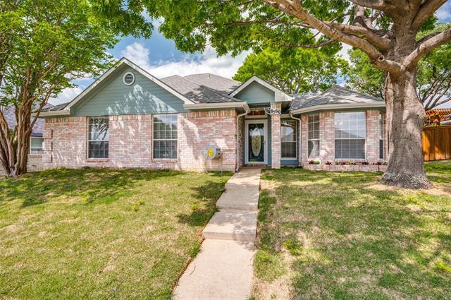 8560 Malibu St in Frisco, TX - Foto de edificio