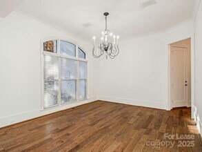 5516 Hardison Rd in Charlotte, NC - Building Photo - Building Photo