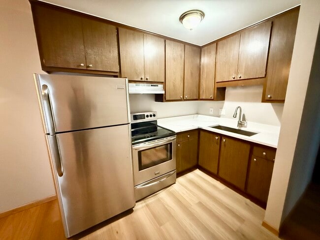 property at 1455-1465-1465 Sheridan Rd