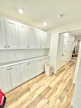 529 York St in Fredericton, NB - Building Photo - Building Photo
