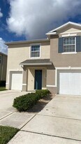 121 Feltrim Reserve Blvd in Davenport, FL - Building Photo