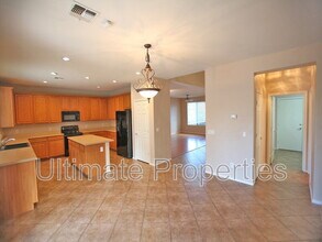 16816 N 40th Dr in Phoenix, AZ - Building Photo - Building Photo