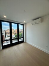 916 58th St in Brooklyn, NY - Building Photo - Building Photo