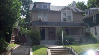 240 N McNeil St, Unit 2