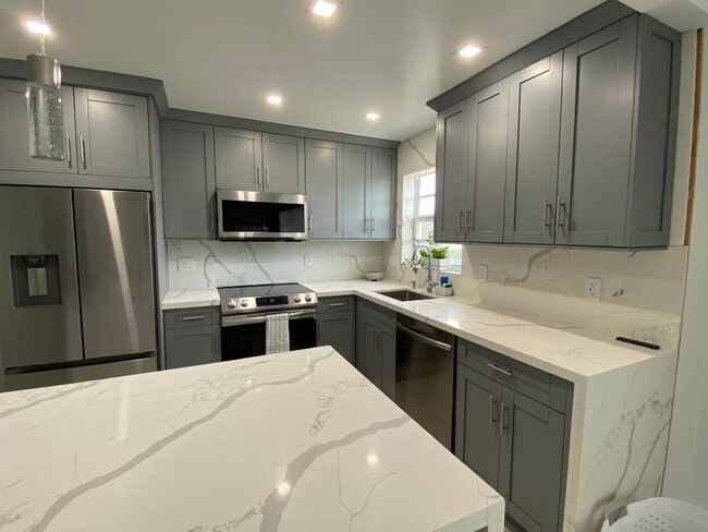 property at 2500 NE 48th Ln