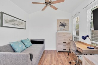 2844 Burgener Blvd, Unit Totally Private Studio in San Diego, CA - Building Photo - Building Photo