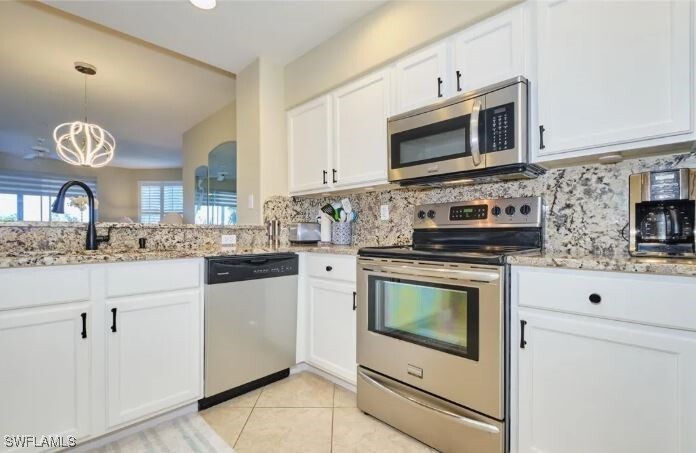 16400 Millstone Cir in Ft. Myers, FL - Building Photo