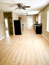 3517 1st Ave S, Unit 3517 in Minneapolis, MN - Foto de edificio - Building Photo