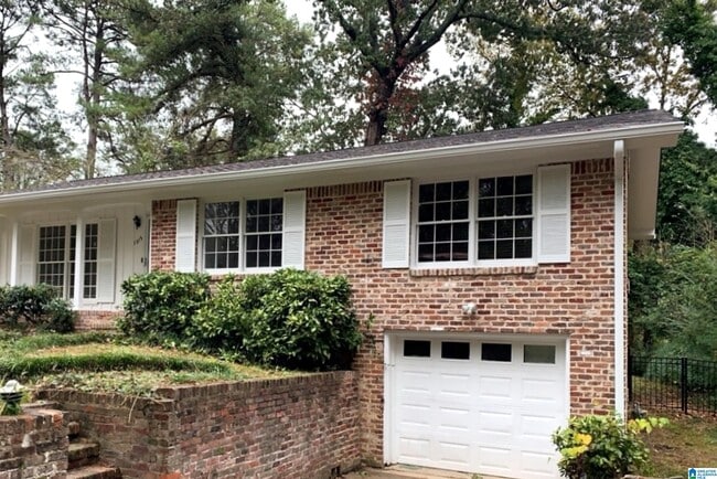 1213 Oakwood St in Birmingham, AL - Building Photo - Building Photo