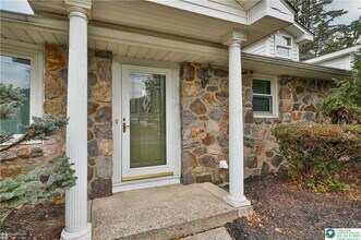 900 Mine Lane Rd in Easton, PA - Building Photo - Building Photo