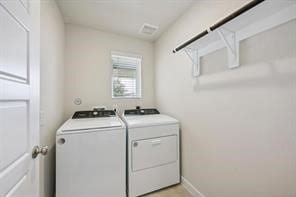 1913 Oregon White Oak Dr in Conroe, TX - Building Photo - Building Photo