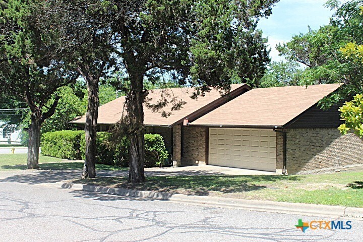 107 Suzanne Ln in Harker Heights, TX - Building Photo