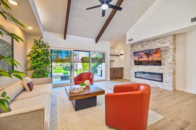 property at 352 Forest Hills Dr