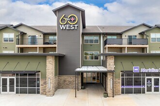 60 West in Republic, MO - Building Photo - Building Photo