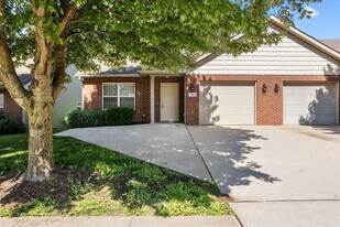 701-703-703 Glenstone Dr in Columbia, MO - Building Photo