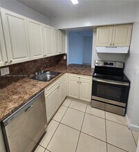 11110 SW 196th St in Miami, FL - Building Photo - Building Photo