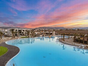 5801 S Garnet Dr in Saint George, UT - Building Photo - Building Photo