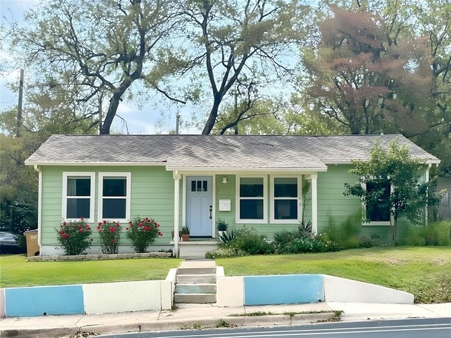 property at 4800 Duval St