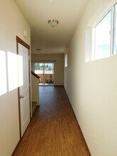 584-586 Rose Ln in Burlington, WA - Building Photo - Building Photo