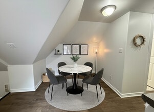 482 King William St in Hamilton, ON - Building Photo - Building Photo