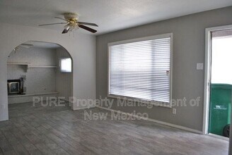 3307 Edgecliff Dr in Farmington, NM - Building Photo - Building Photo