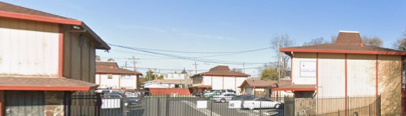 905 Briarwood Dr in West Sacramento, CA - Foto de edificio