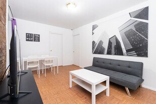 1676 3rd Ave, Unit SI ID1032050P in New York, NY - Building Photo