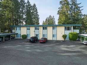 Hawks Prairie Apartments in Olympia, WA - Foto de edificio - Building Photo