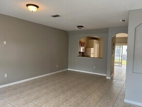 3426 High Hampton Cir in Tampa, FL - Building Photo - Building Photo