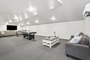 303 CM Rdg Ln in Caldwell, ID - Building Photo