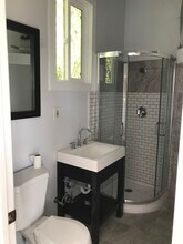 4284 Maybelle Ave in Oakland, CA - Building Photo - Building Photo