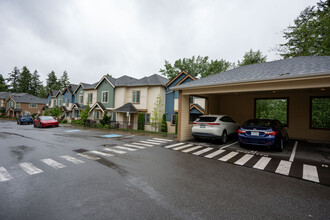 Marymoor Ridge Condominiums in Redmond, WA - Building Photo - Building Photo