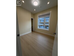 2733 Alamein Ave in Vancouver, BC - Building Photo - Building Photo