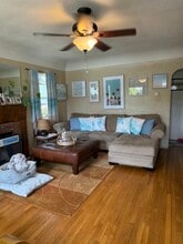 2105 Huntington Ln in Redondo Beach, CA - Building Photo - Building Photo