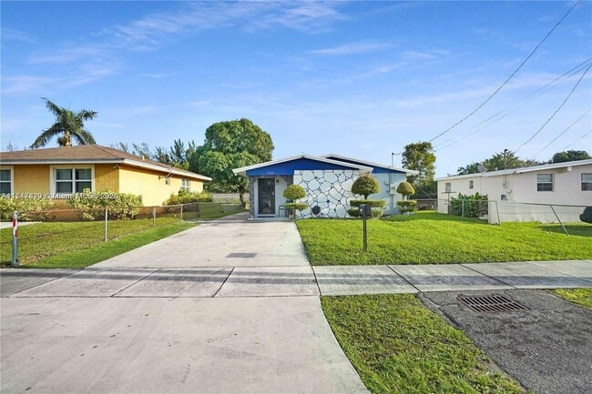 property at 15331 Railroad Dr