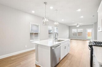 517 Blanton St in McKinney, TX - Building Photo - Building Photo