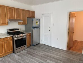 60-24 56th Rd in Queens, NY - Building Photo - Building Photo