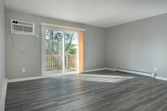 Greenspire Greenway Gardens LLC in Fitchburg, WI - Building Photo - Interior Photo