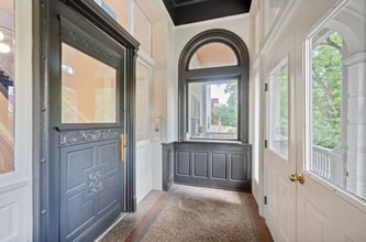 945 Dana Ave in Cincinnati, OH - Building Photo - Building Photo