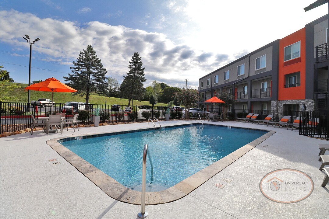 The Hub at Mountcastle in Johnson City, TN - Foto de edificio