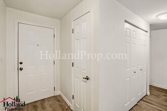 17602 NW Springville Rd in Portland, OR - Building Photo - Building Photo