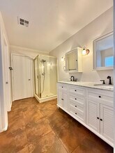 7422 E Navarro Ave in Mesa, AZ - Building Photo - Building Photo