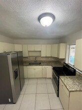 173 NW 52nd St in Miami, FL - Building Photo - Building Photo