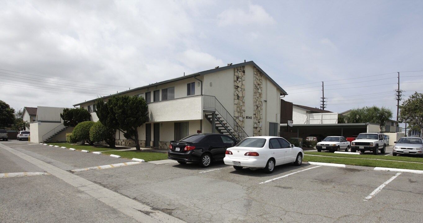Newland Garden in Garden Grove, CA - Foto de edificio