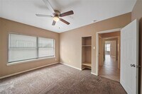 406 Quitman St photo'