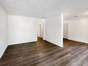 1121 E 53rd St in Savannah, GA - Building Photo - Building Photo