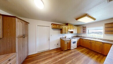 12160 2nd St in Yucaipa, CA - Building Photo - Building Photo